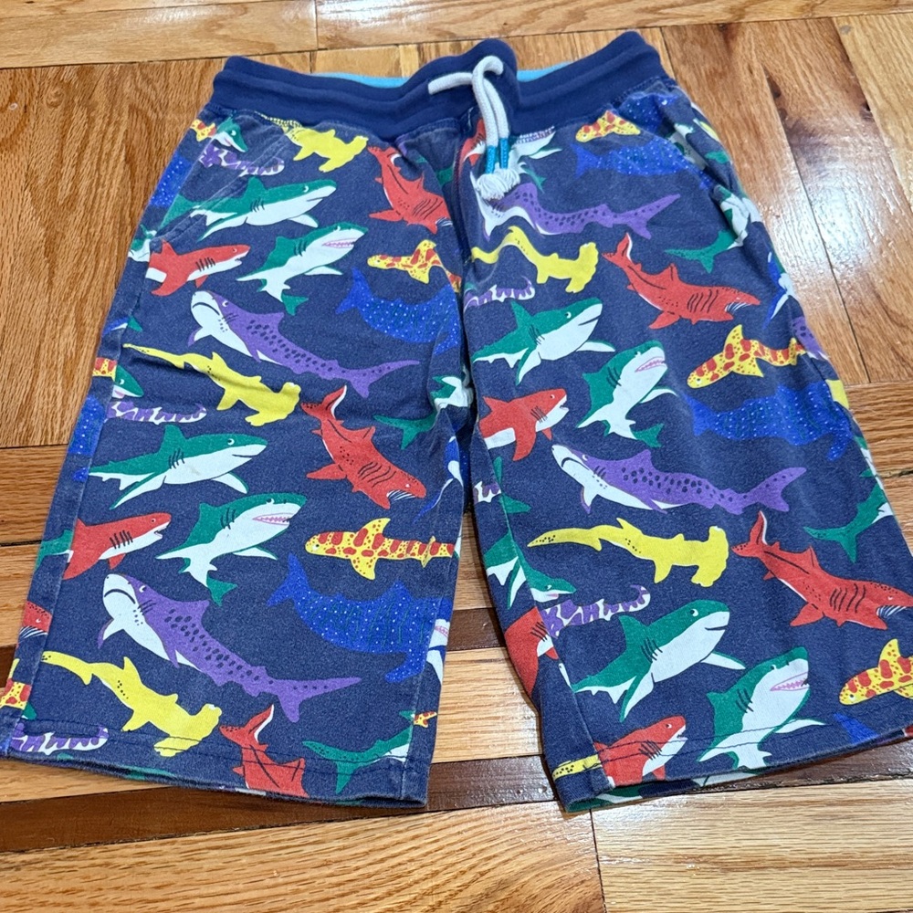 Boden Colorful Shark Print Kids Shorts size 9